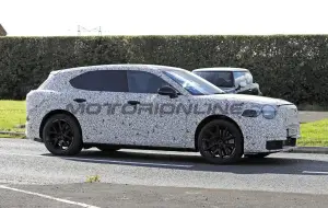 Bentley SUV compatto EV 2027 - Foto spia 23-09-2025 - 6