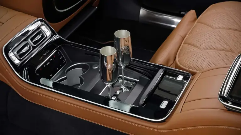 Mercedes-Maybach V12 Edition - 11