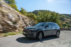 Toyota Corolla Cross 2025 - Foto dinamiche - 2