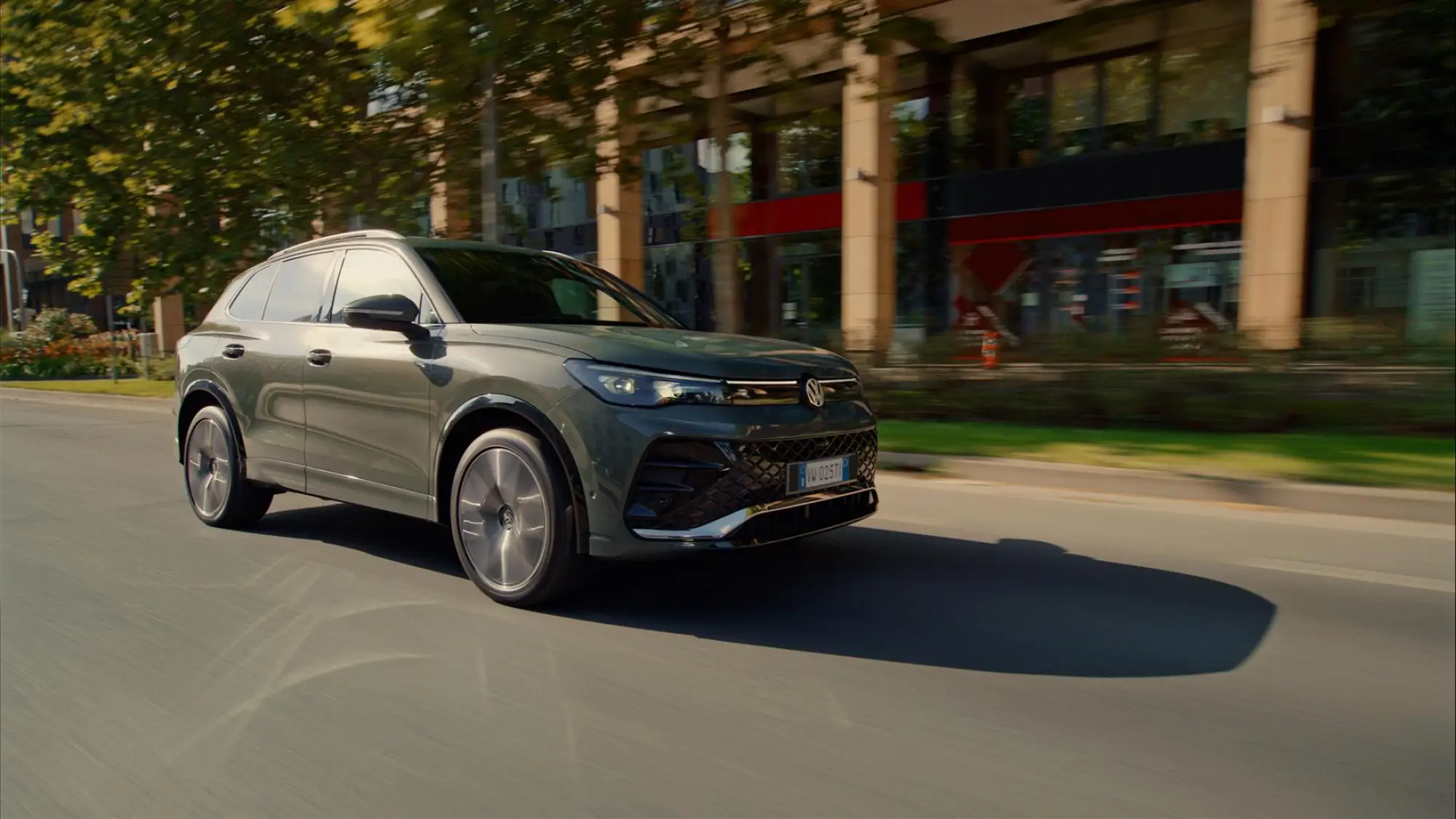 Volkswagen - Super Hybrid Days - 1