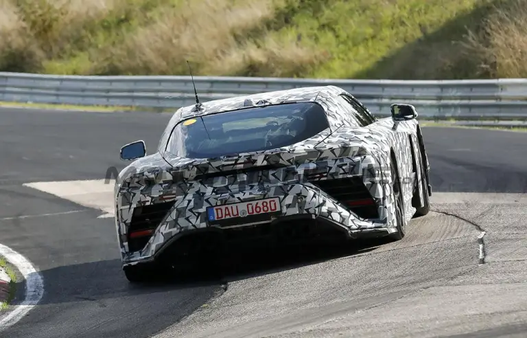 Lexus LFR 2026 - Foto spia 28-09-2025 - 13