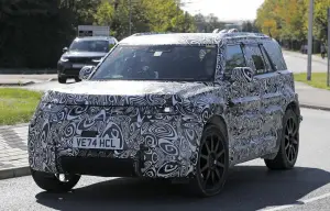 Land Rover Defender 80 - Foto spia 28-09-2025