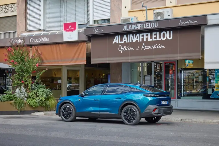 Peugeot e-408 - Montreaux - 7