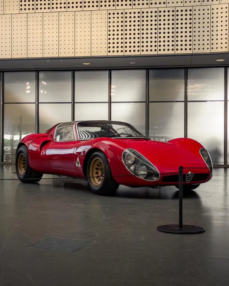 Alfa Romeo 33 Stradale - 6