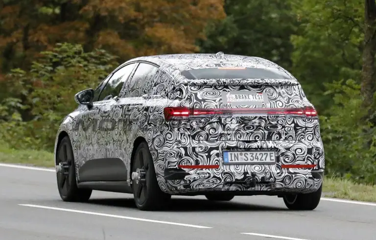 Audi A2 e-tron - Foto spia 01-10-2025 - 9