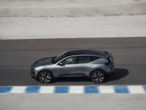 Polestar 3 2026 - Foto ufficiali - 20