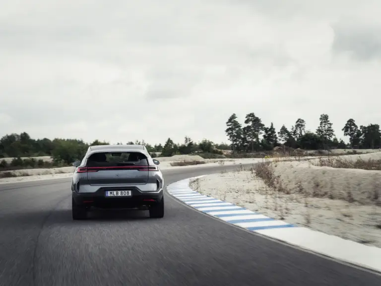 Polestar 3 2026 - Foto ufficiali - 31
