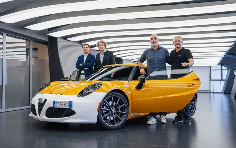 Alfa Romeo 4C Collezione GT Nicola Larini - 16