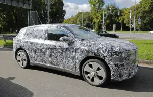 BMW X1 2027 - Foto spia 03-10-2025