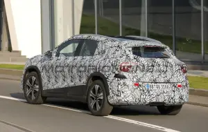 Mercedes GLA 2027 - Foto spia 03-10-2025 - 10
