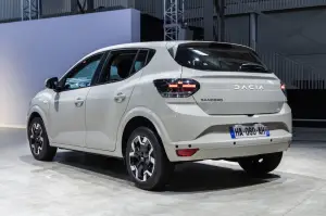 Dacia Sandero e Jogger 2026 - Foto ufficiali