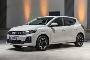 Dacia Sandero e Jogger 2026 - Foto ufficiali