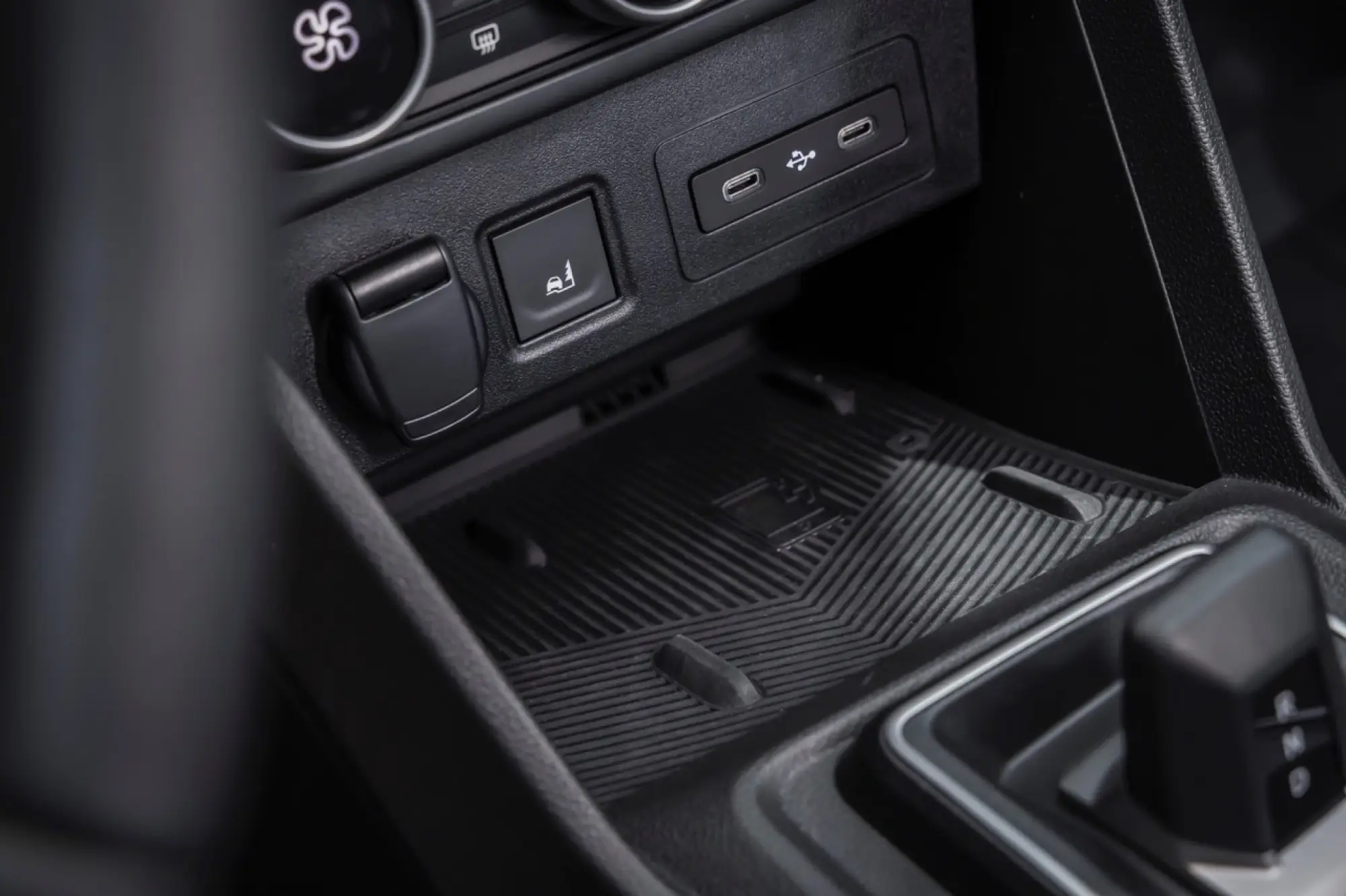 Dacia Sandero e Jogger 2026 - Foto ufficiali - 42