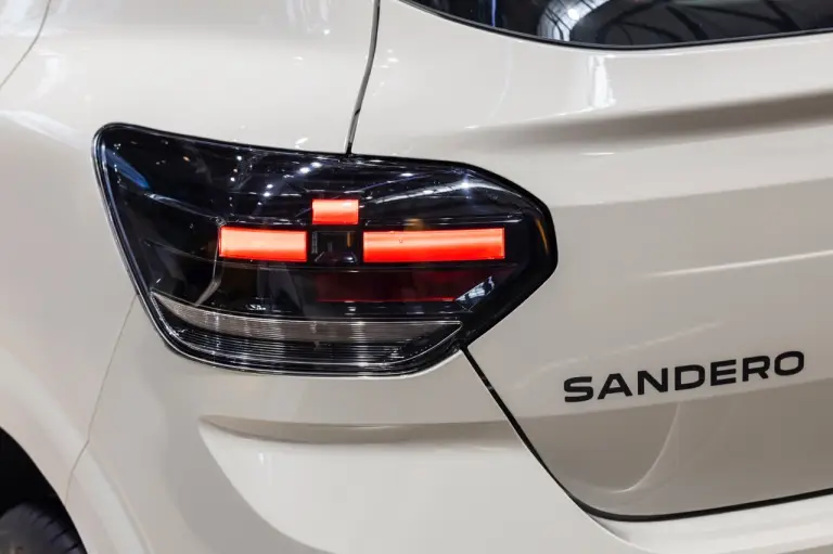 Dacia Sandero e Jogger 2026 - Foto ufficiali - 32