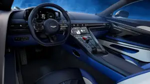 Aston Martin DB12 S - 15