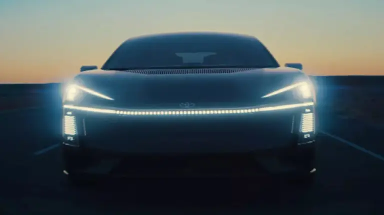 Toyota Corolla Concept 2025 - Teaser - 6