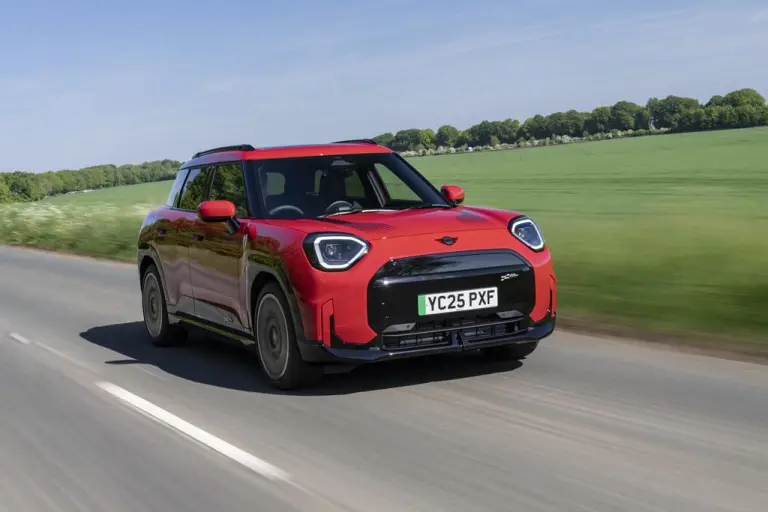 MINI - Japan Mobility Show 2025 - 4