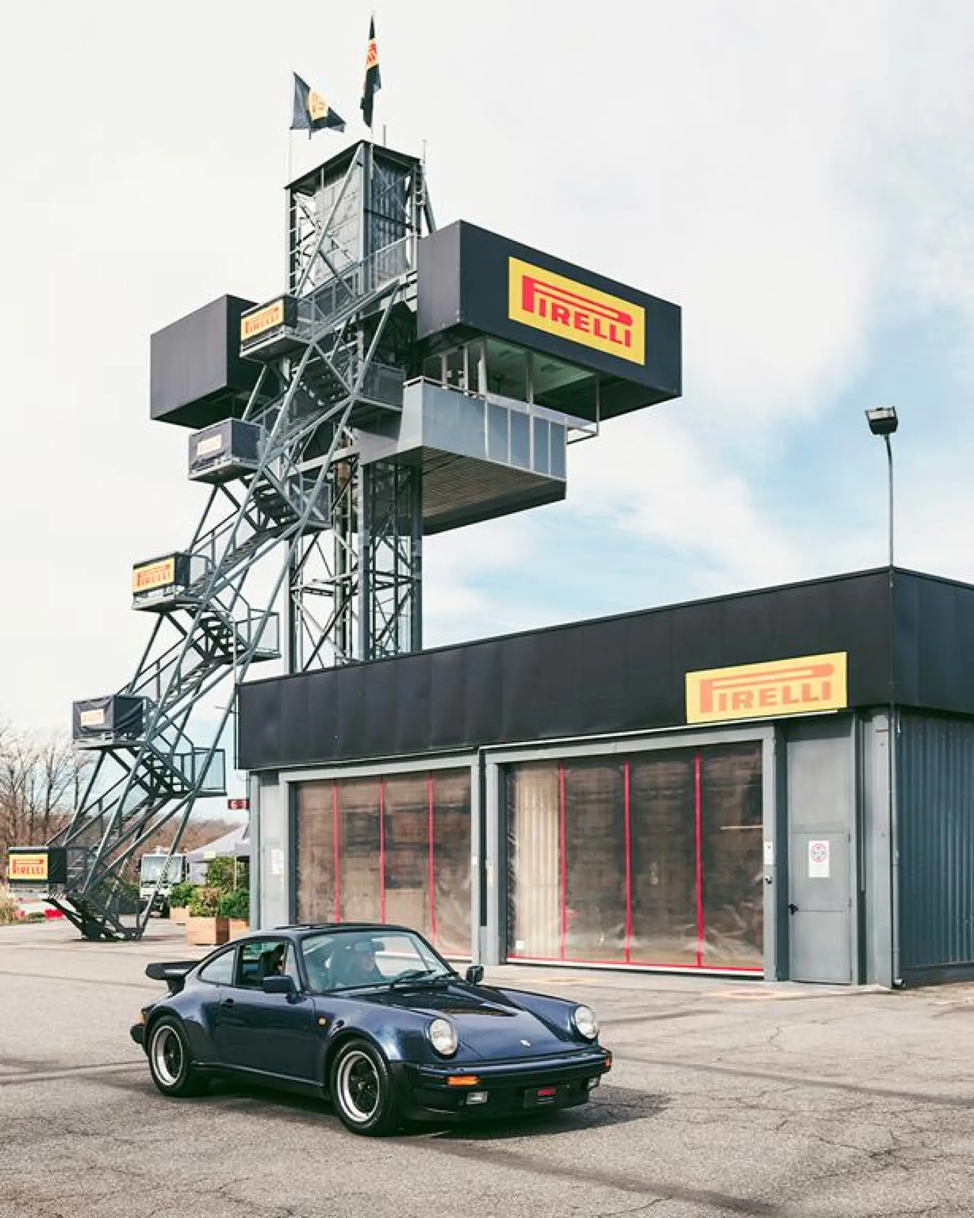 Pirelli - Porsche 911 Classiche e Youngtimer - 14