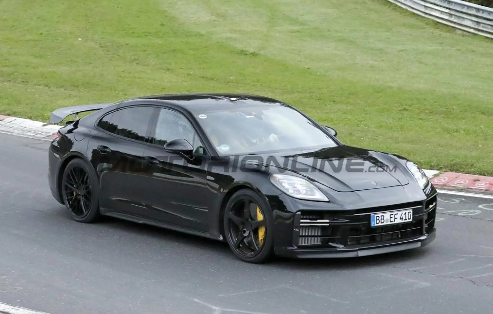 Porsche Panamera Turbo GT 2027 - Foto spia 20-10-2025 - 6