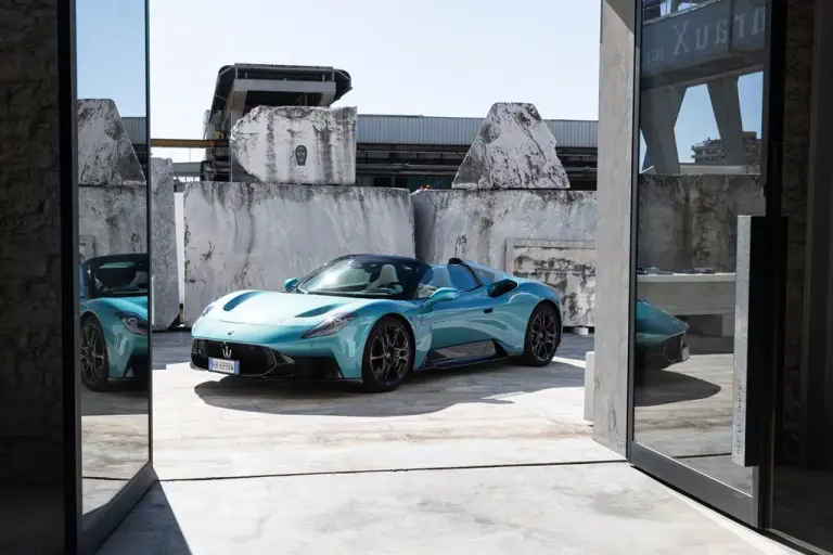 Maserati MCPURA - Driving Experience - 25