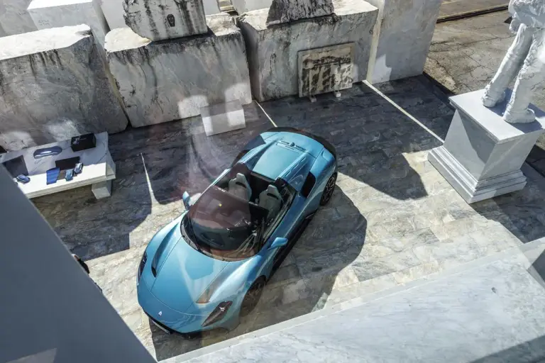 Maserati MCPURA - Driving Experience - 28