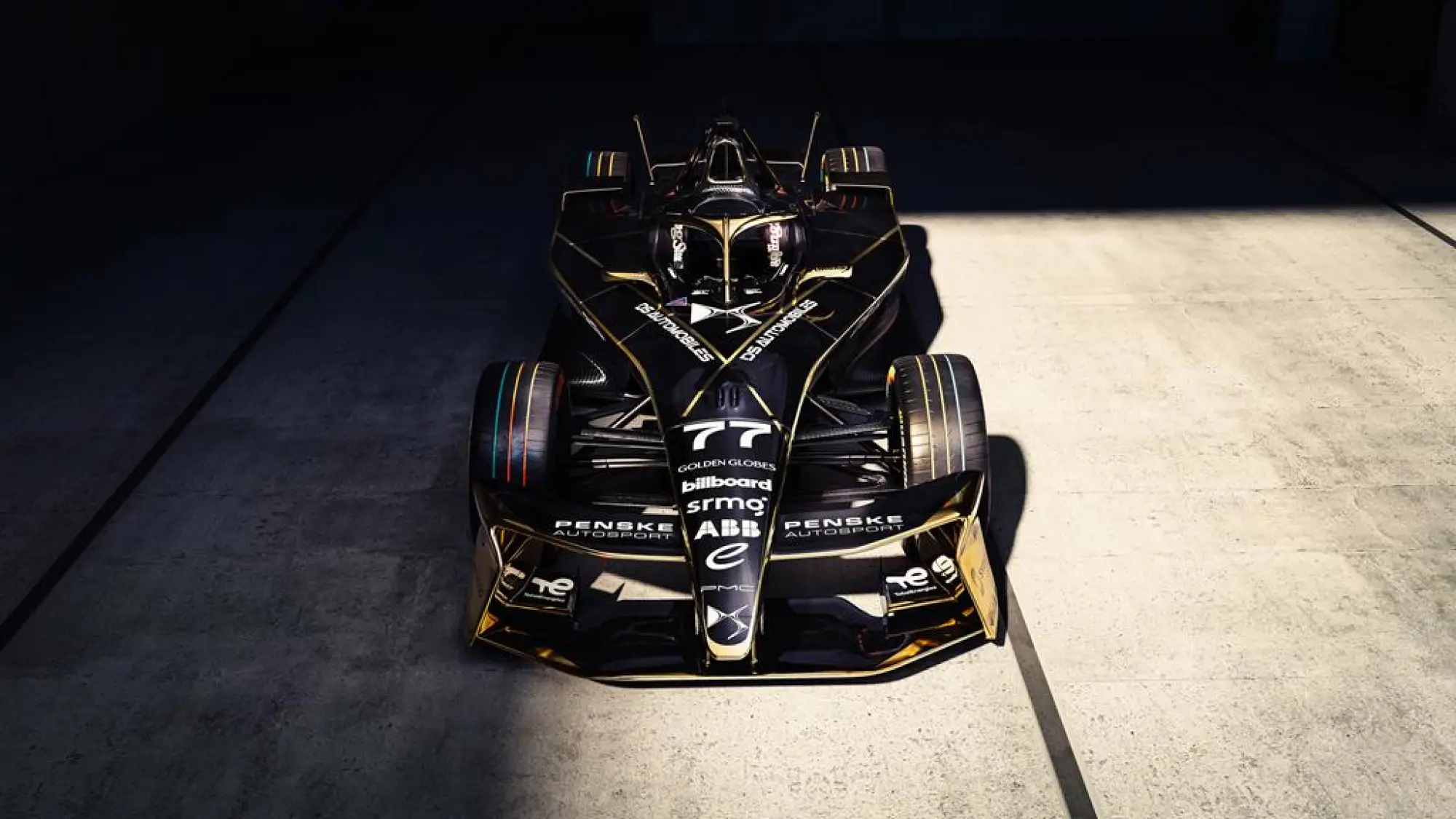 DS E-TENSE FE25 - 13