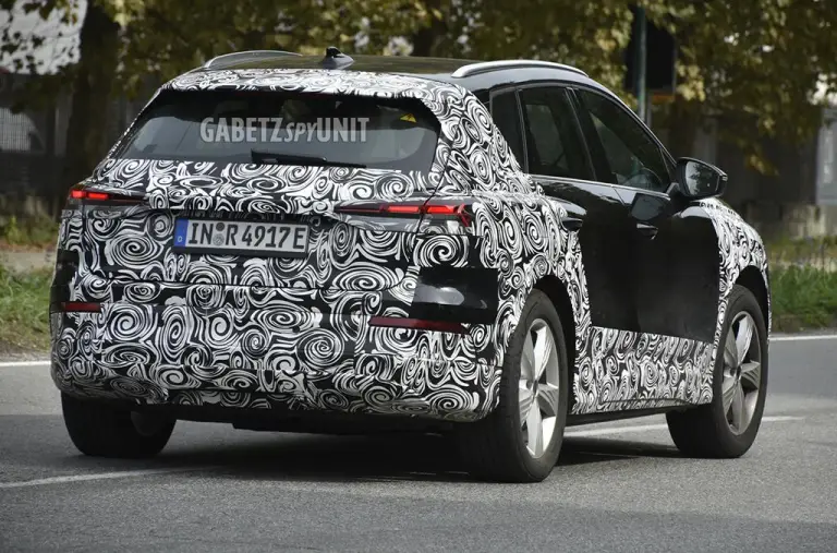 Audi Q4 e-tron 2026 - Foto spia 27-10-2025 - 4