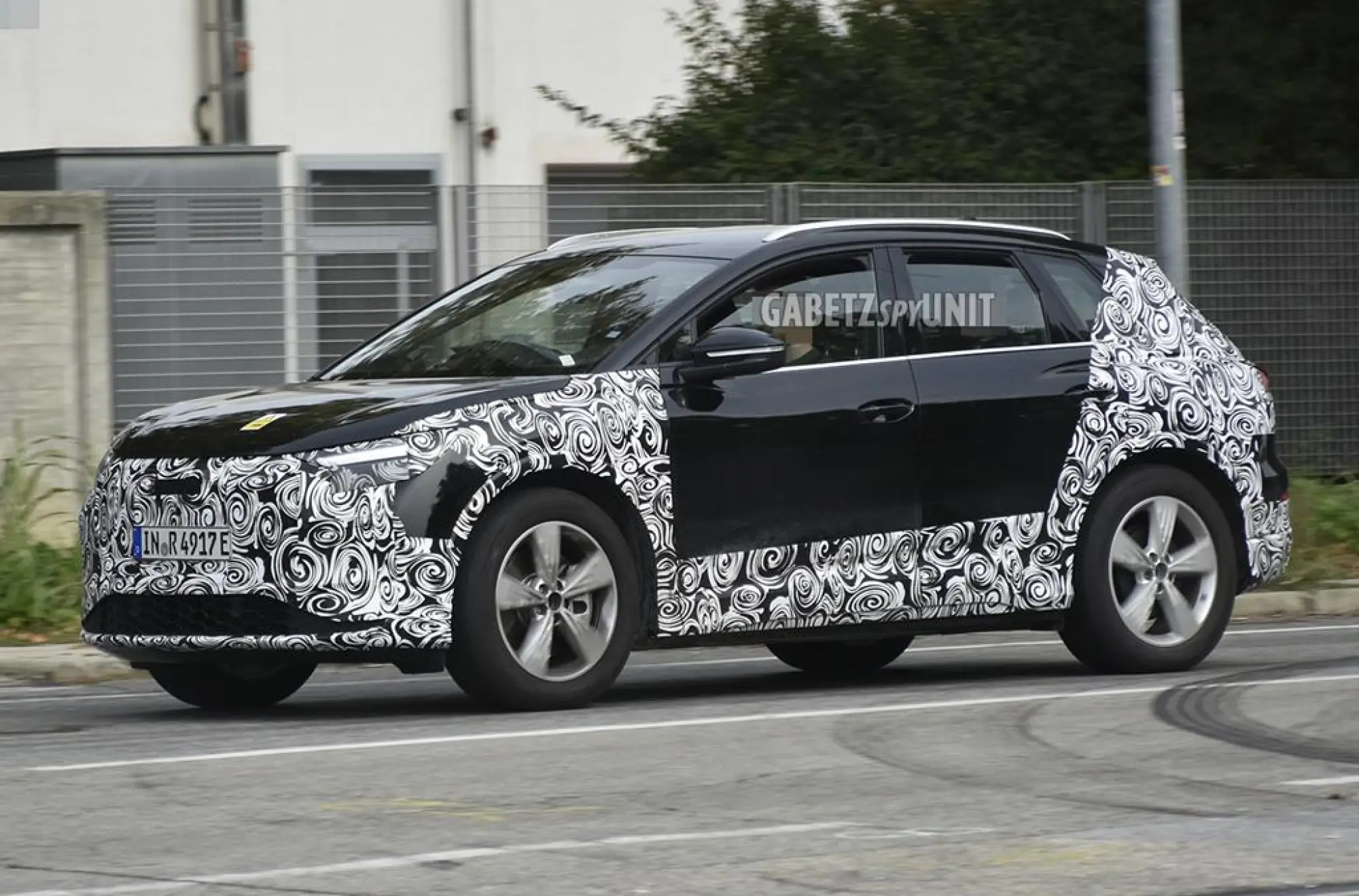 Audi Q4 e-tron 2026 - Foto spia 27-10-2025 - 5