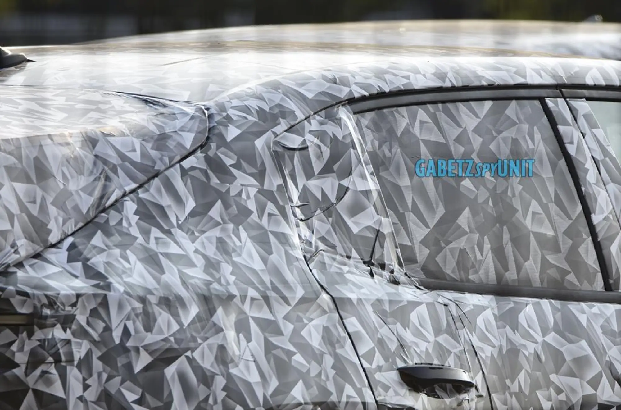 FIAT Grande Panda Fastback - Foto spia 27-10-2025 - 6