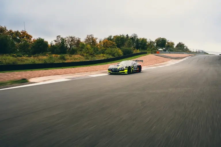 Mercedes AMG GT Track Sport concept - Test mimetica - 5
