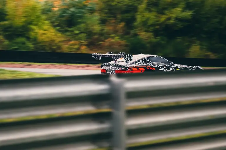 Mercedes AMG GT Track Sport concept - Test mimetica - 2