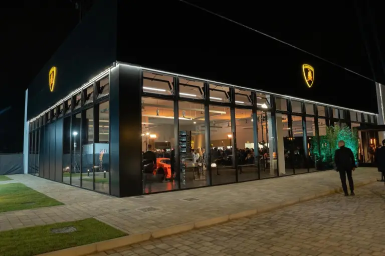 Apertura Lamborghini Torino - 15