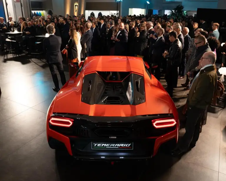 Apertura Lamborghini Torino - 14