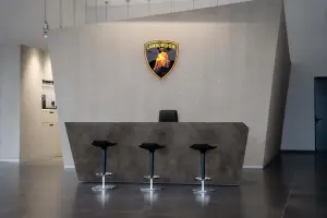 Apertura Lamborghini Torino