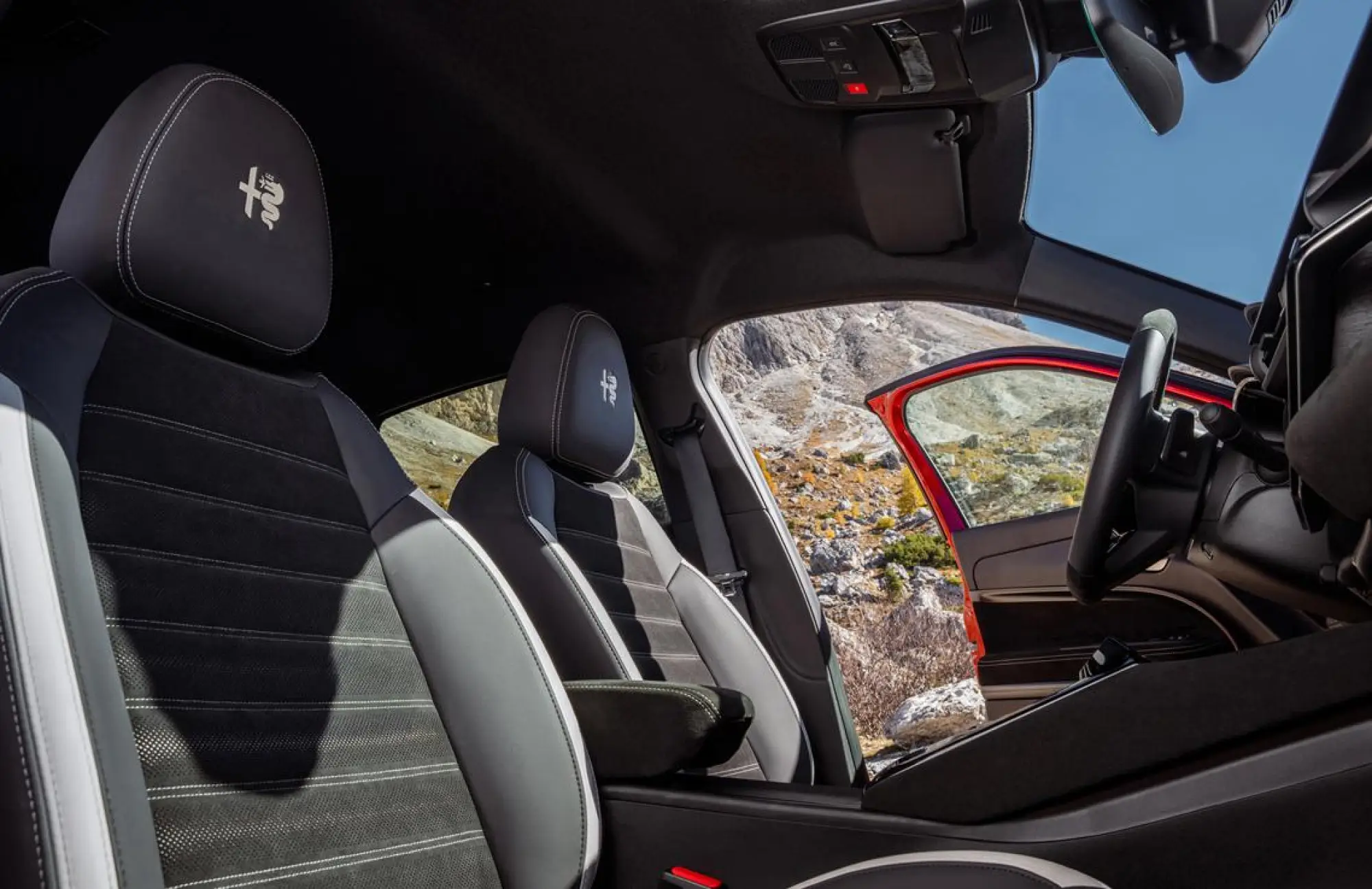 Alfa Romeo Junior edizione Milano Cortina 2026 - 24