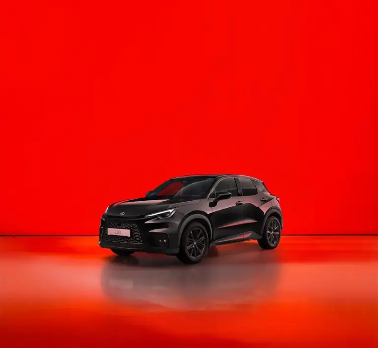 Lexus LBX Vibrant Edition - 1