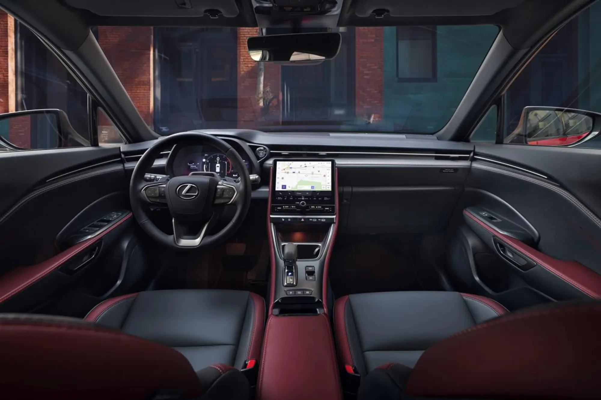 Lexus LBX Vibrant Edition - 17