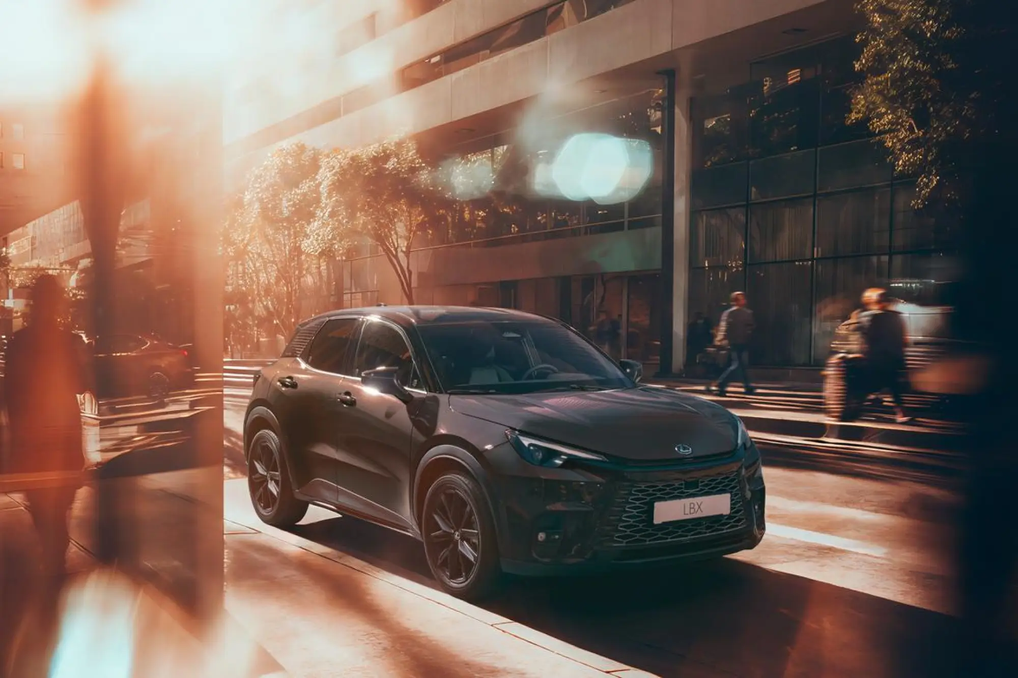Lexus LBX Vibrant Edition - 2