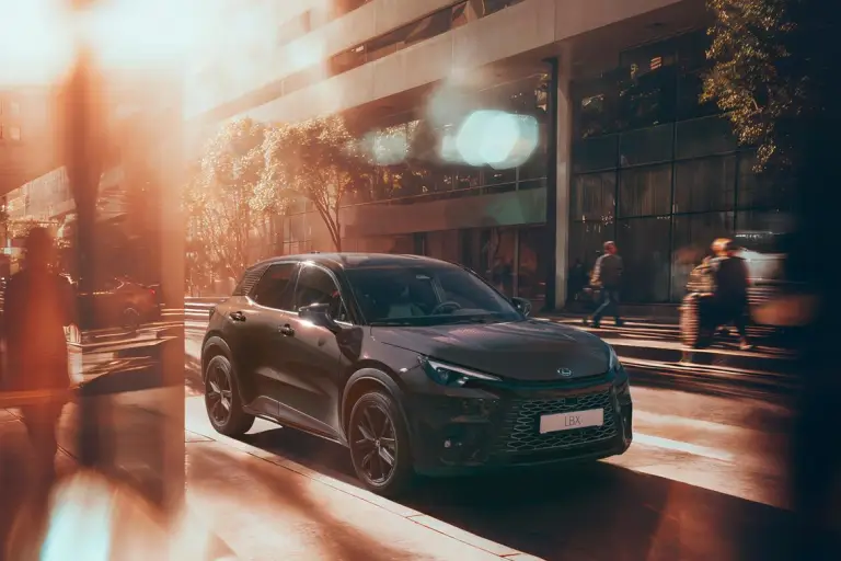 Lexus LBX Vibrant Edition - 2