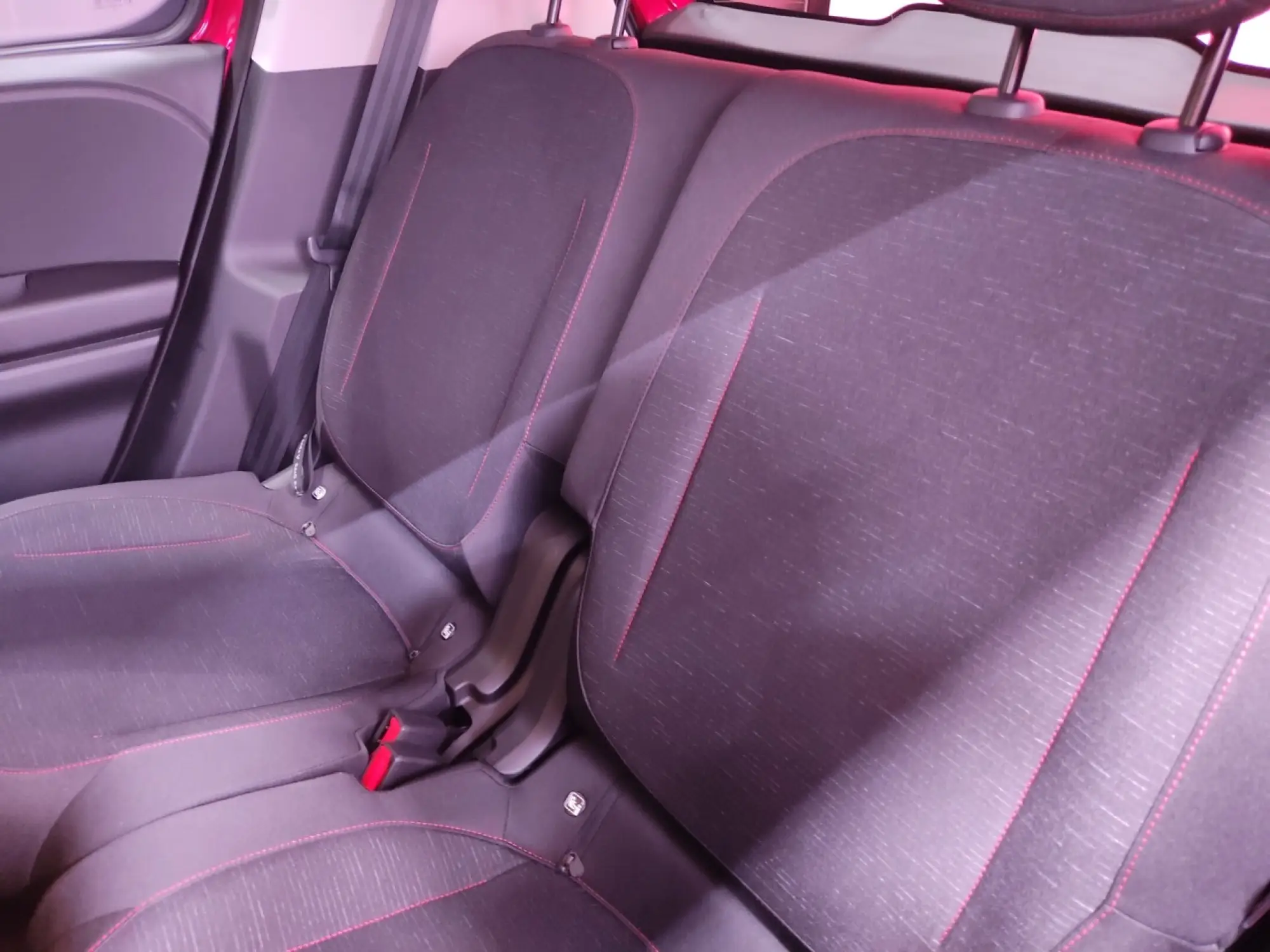 Renault Twingo 2026 - Foto Parigi - 11