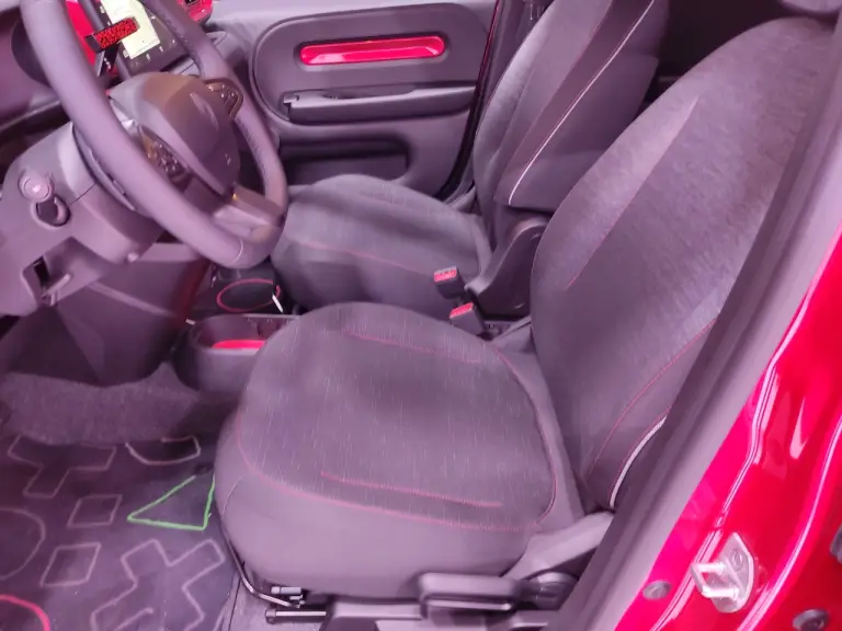 Renault Twingo 2026 - Foto Parigi - 14