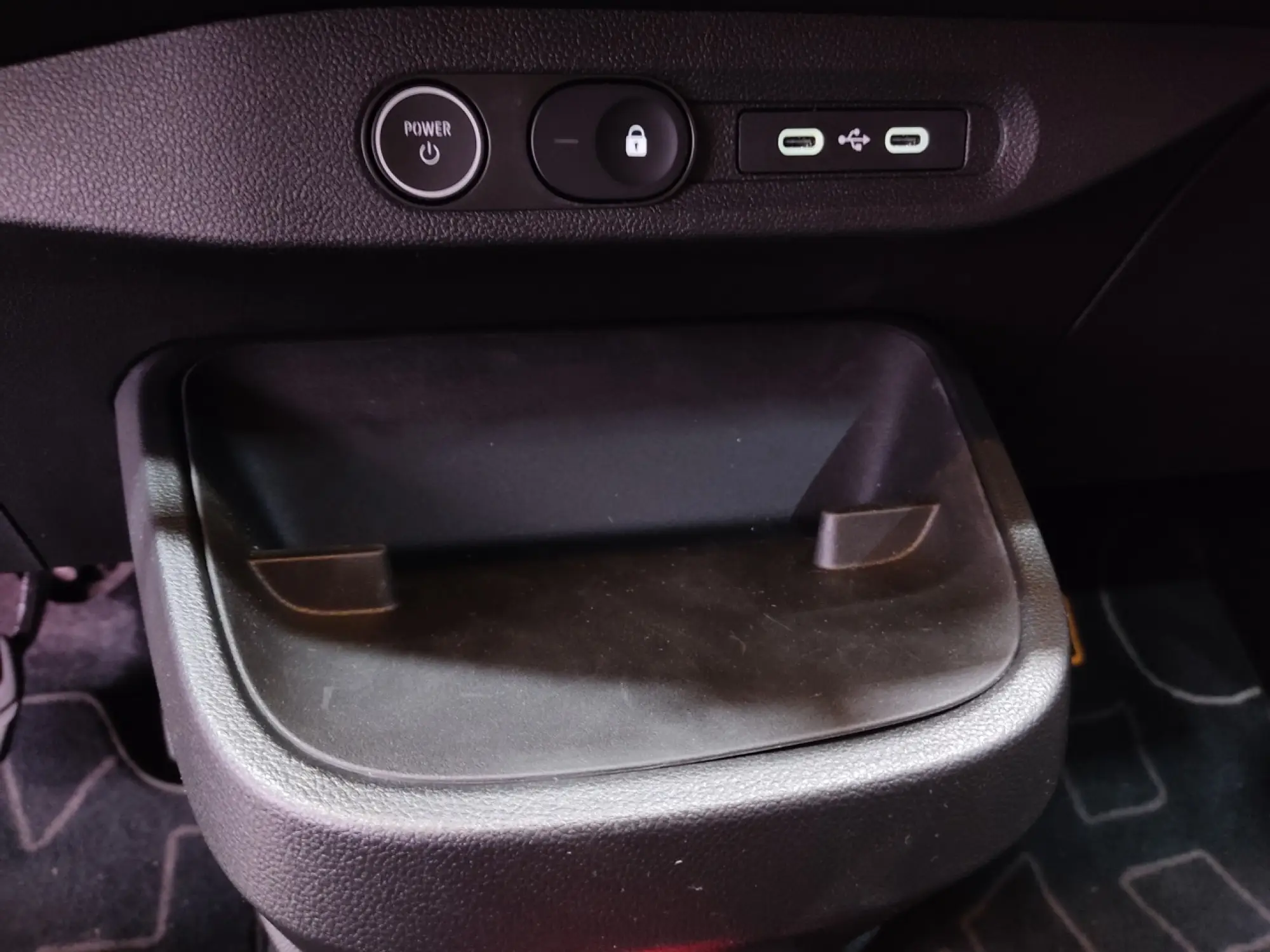 Renault Twingo 2026 - Foto Parigi - 23