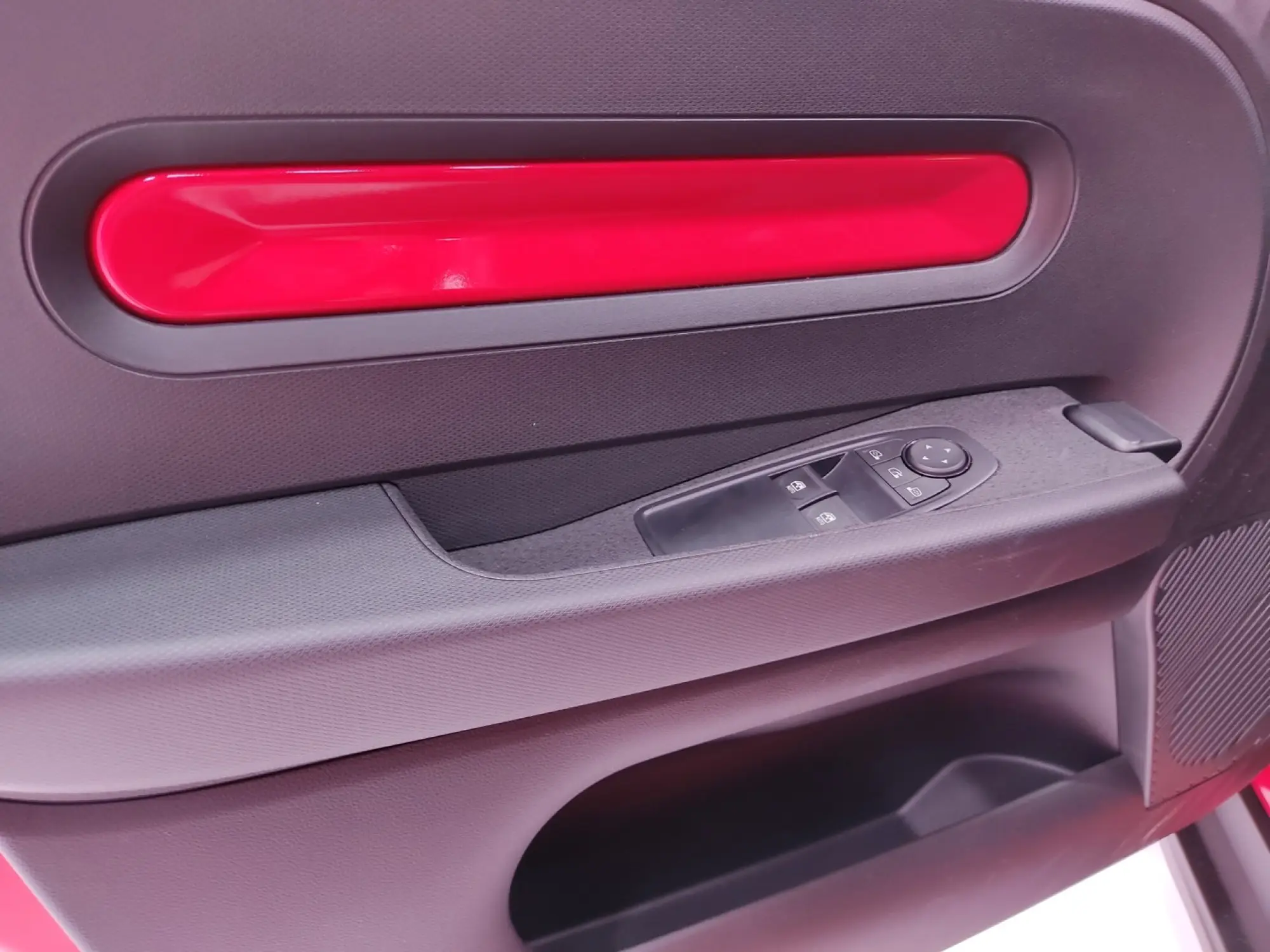 Renault Twingo 2026 - Foto Parigi - 21