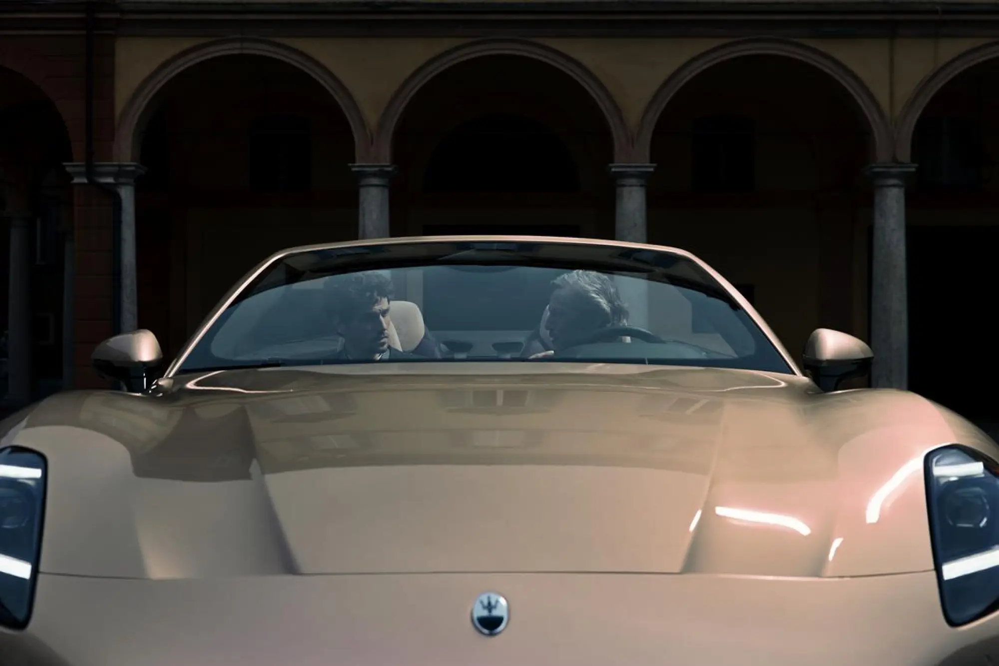 Maserati GranTurismo Rosso Velluto e GranCabrio Oro Lirico - 1