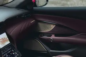 Maserati GranTurismo Rosso Velluto e GranCabrio Oro Lirico