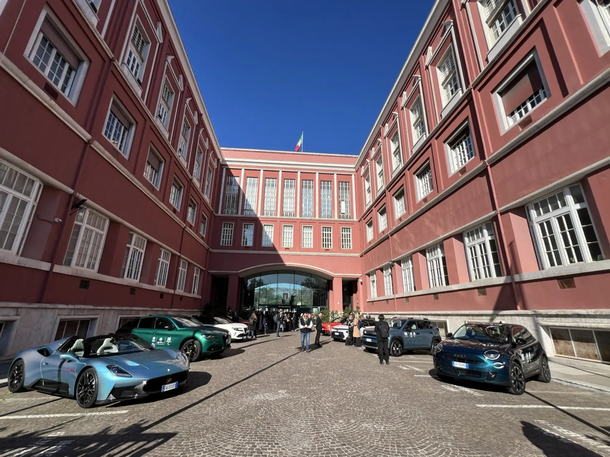 Galleria 2025-11-10 19-32 - 19