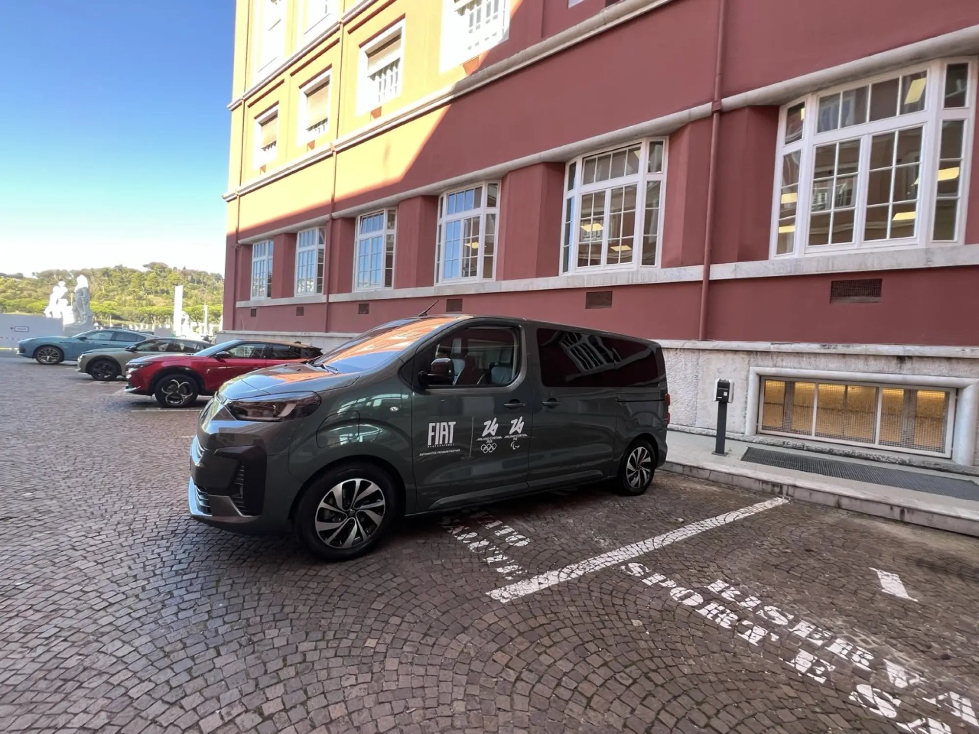 Galleria 2025-11-10 19-32 - 4