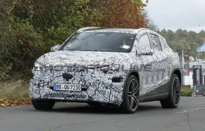 Mercedes-AMG GLA 35 2027 - Foto spia 11-11-2025