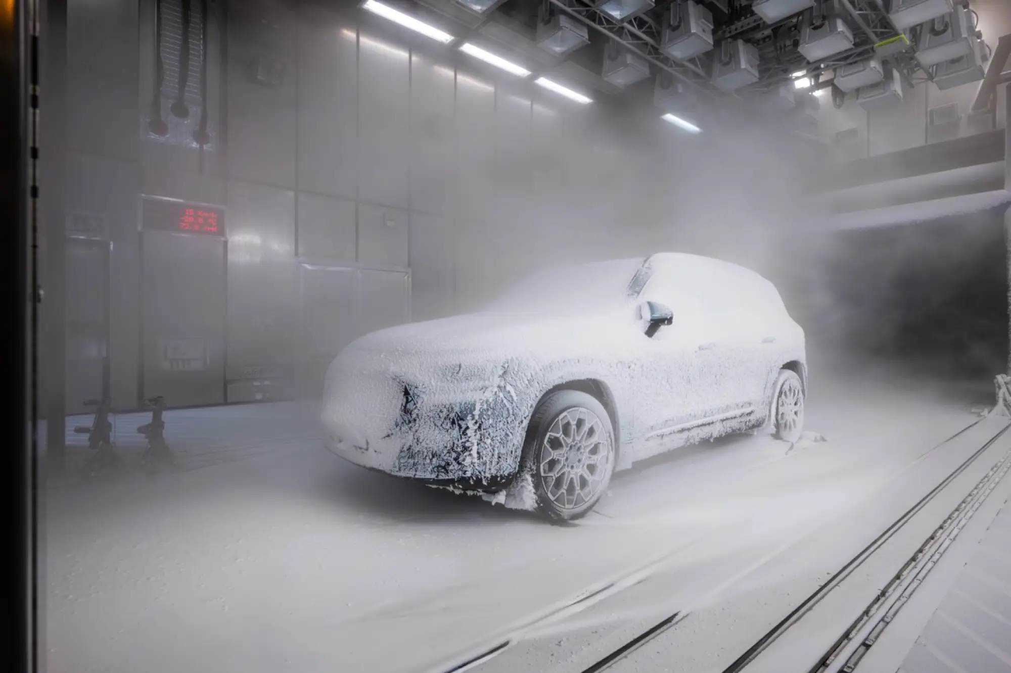 Mercedes GLB 2026 - Anticipazioni 12-11-2025 - 2