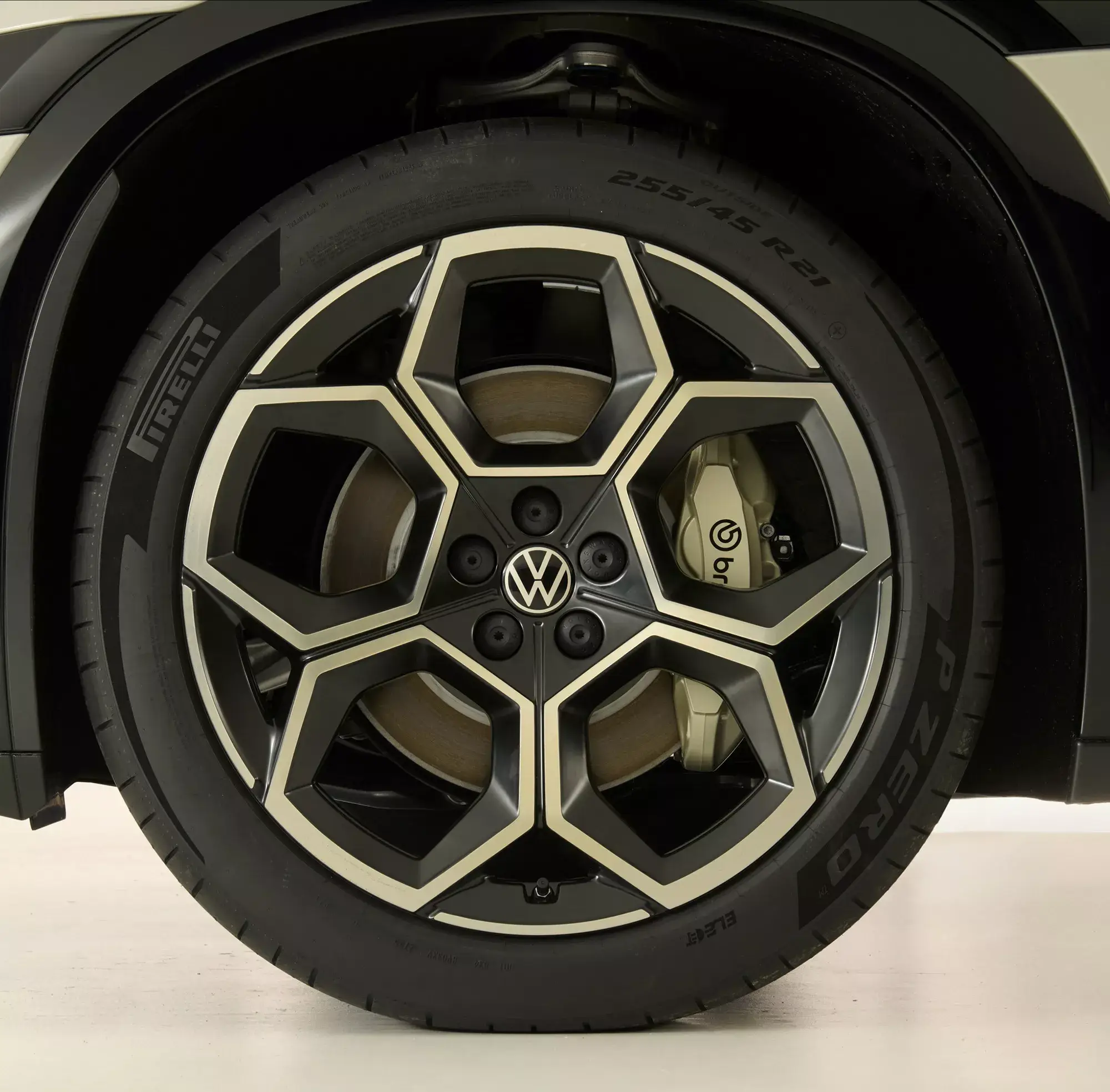 Volkswagen ID Unyx 08 - 5